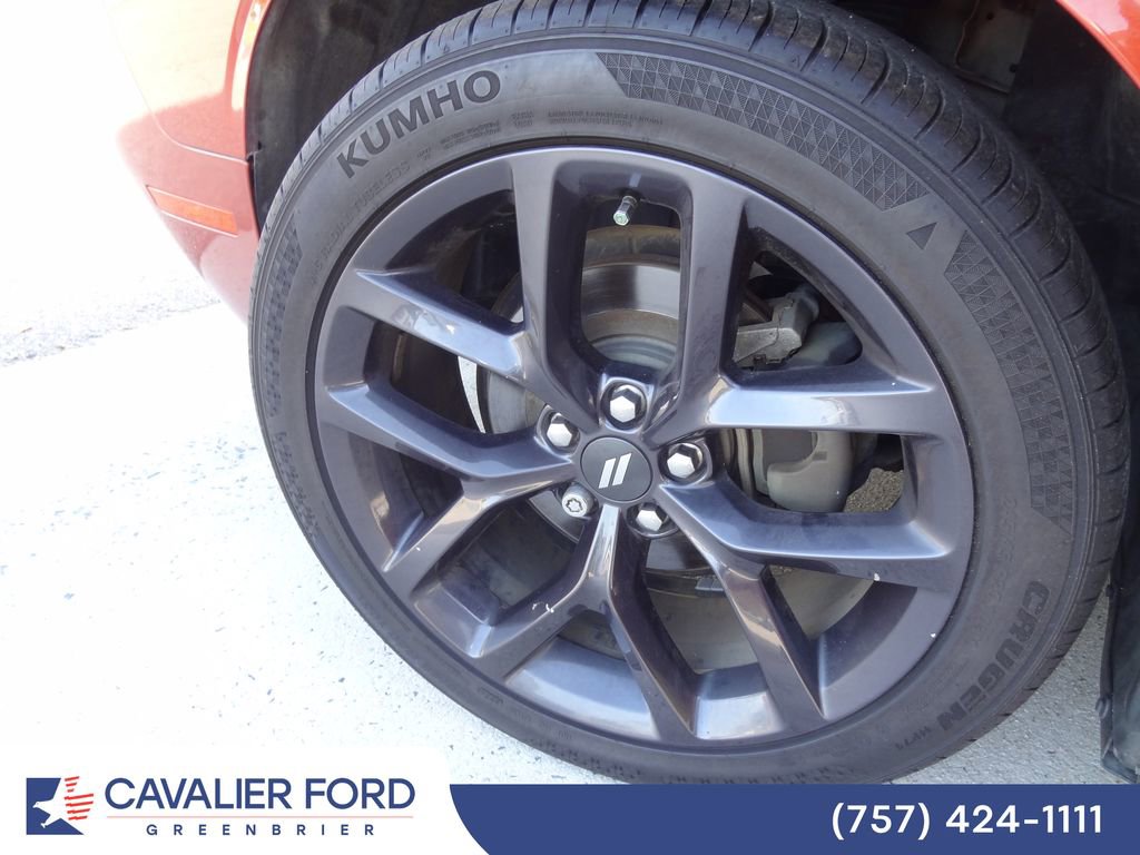 Used 2020 Dodge Challenger SXT w/ Blacktop Package RWD image 27