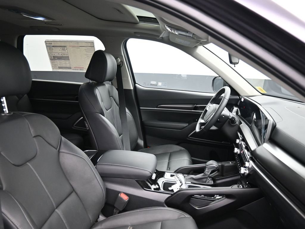 New 2025 Kia Telluride S image 27