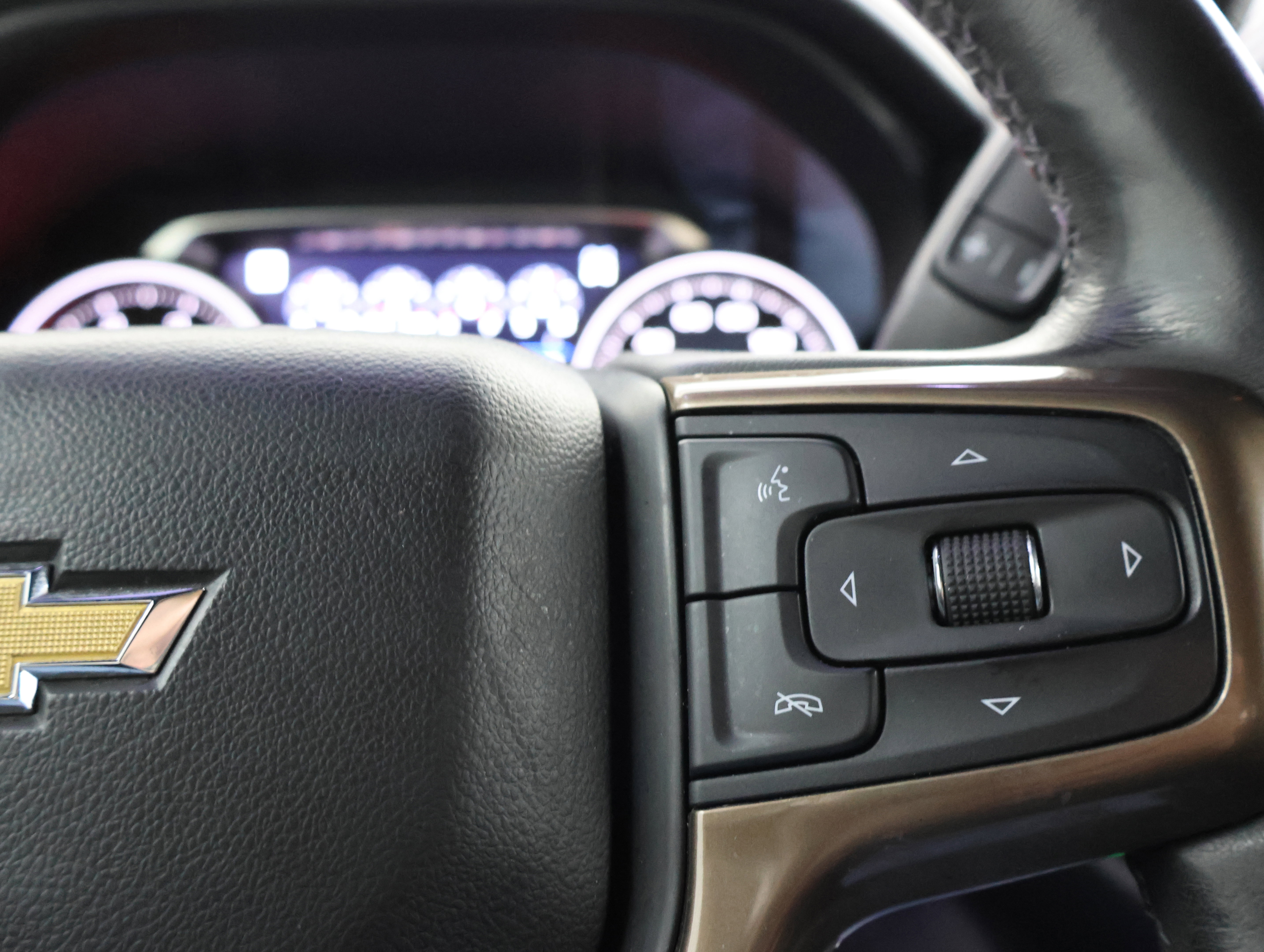 Used 2021 Chevrolet Silverado 2500 High Country w/ Z71 Off-Road Package AWD/4WD image 14