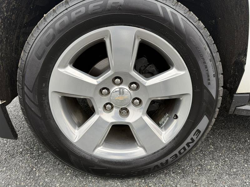 Used 2018 Chevrolet Tahoe LT w/ Luxury Package image 9