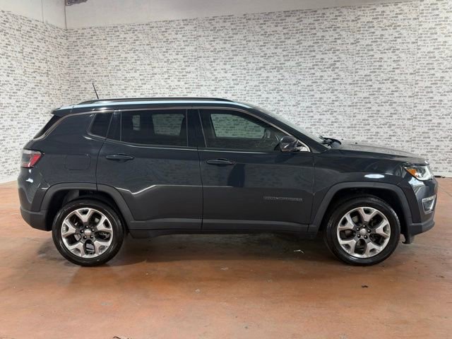 Used 2018 Jeep Compass Limited w/ Navigation Group FWD image 6
