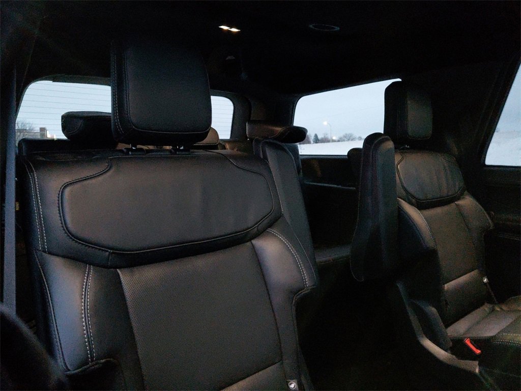 New 2025 Ford Expedition Platinum w/ Stealth Performance Package image 19