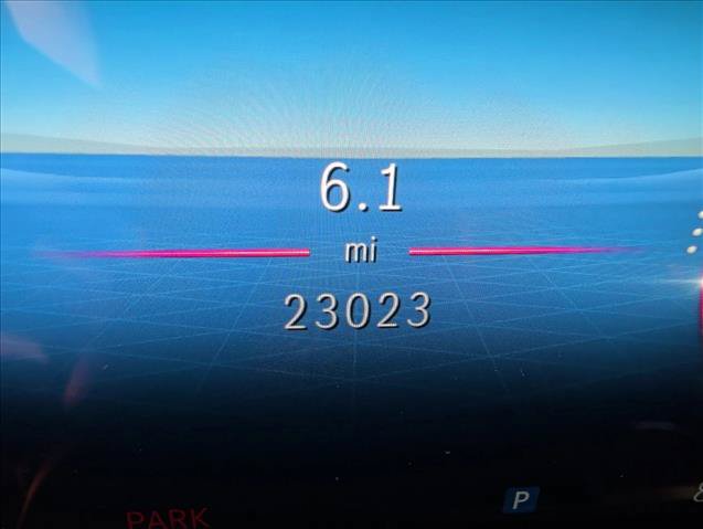 Certified 2024 Mercedes-Benz GLB 250 image 9