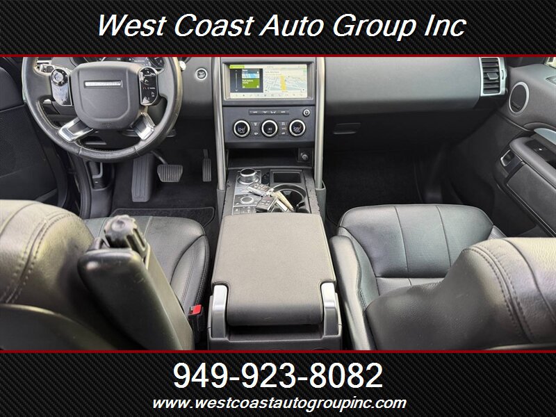 Used 2020 Land Rover Discovery Landmark AWD/4WD image 6