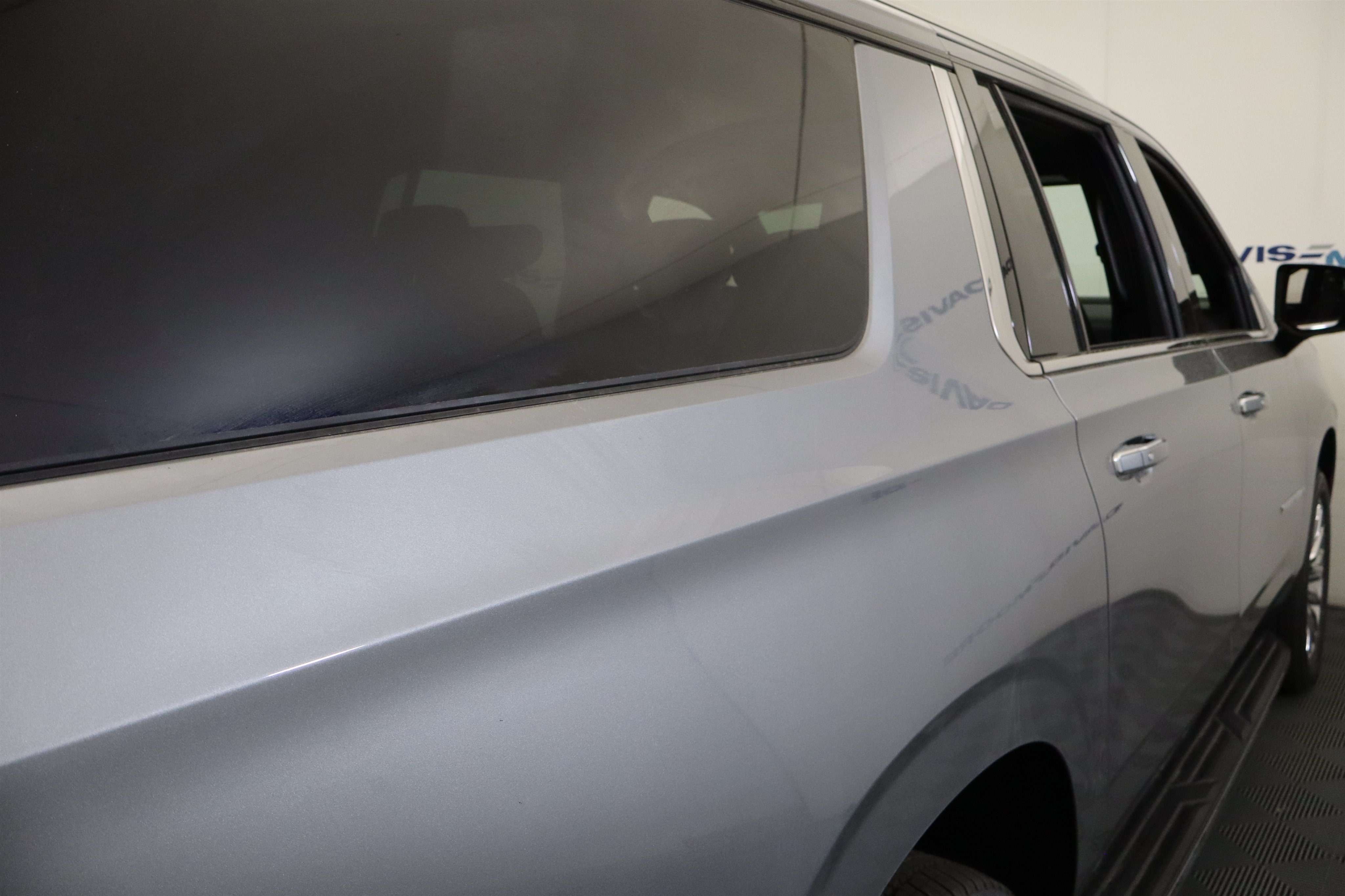 New 2026 Chevrolet Suburban Premier w/ Sun And Tow Package AWD/4WD image 7