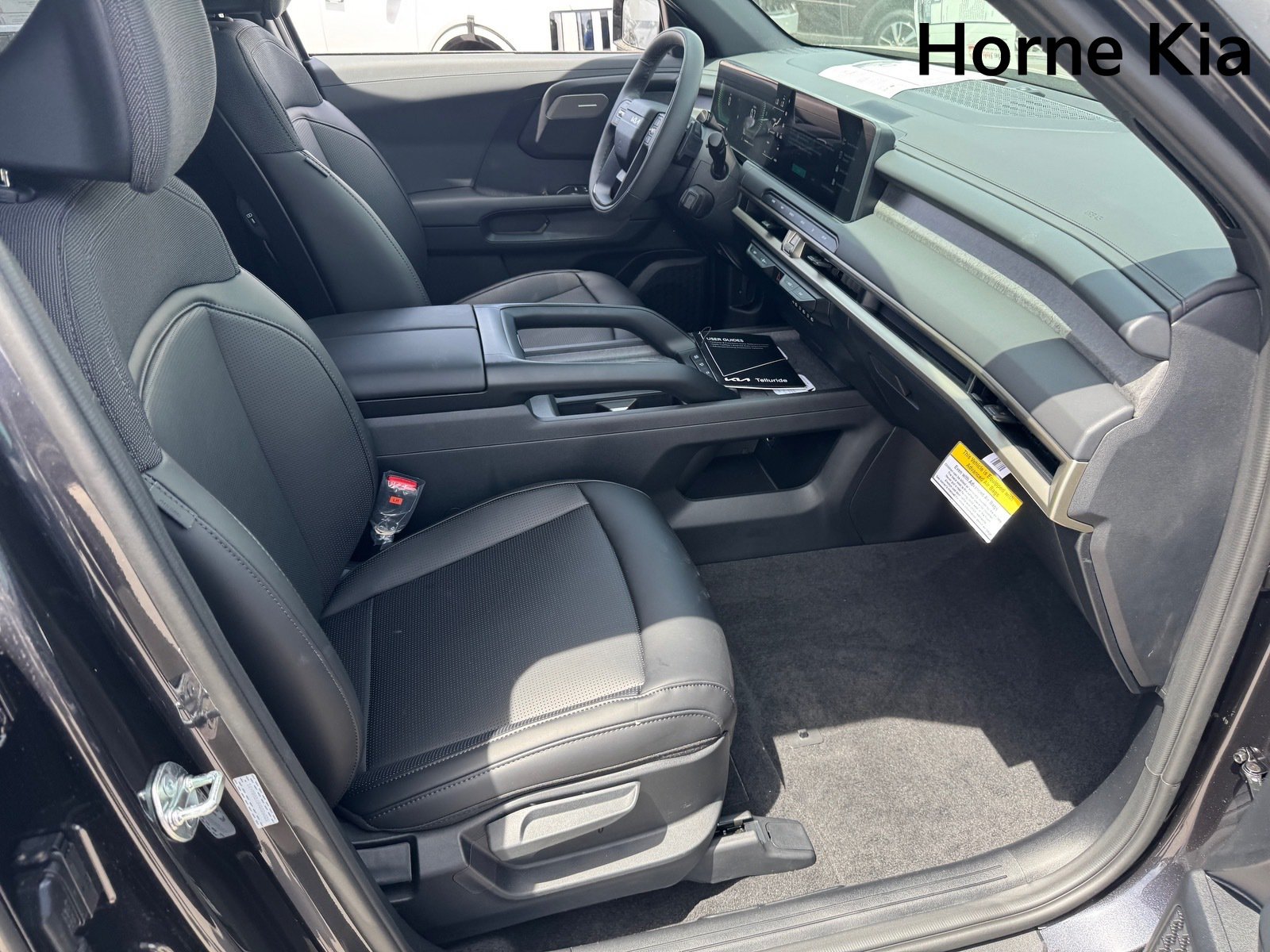 New 2027 Kia Telluride LX FWD image 17