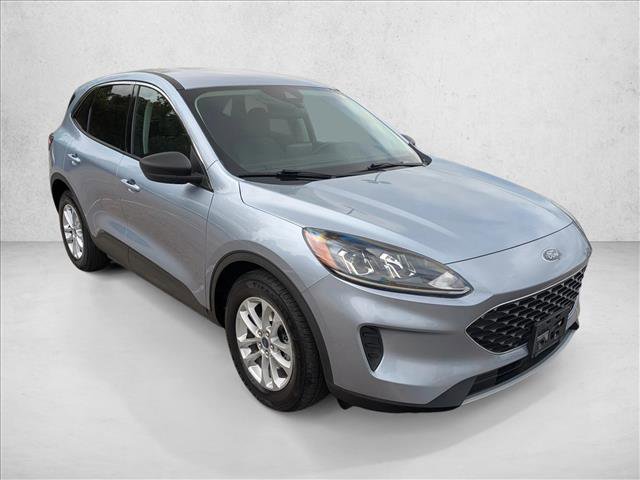 Used 2022 Ford Escape SE w/ Convenience Package FWD image 3