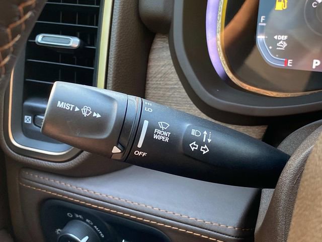 Used 2026 RAM 3500 Longhorn AWD/4WD image 21