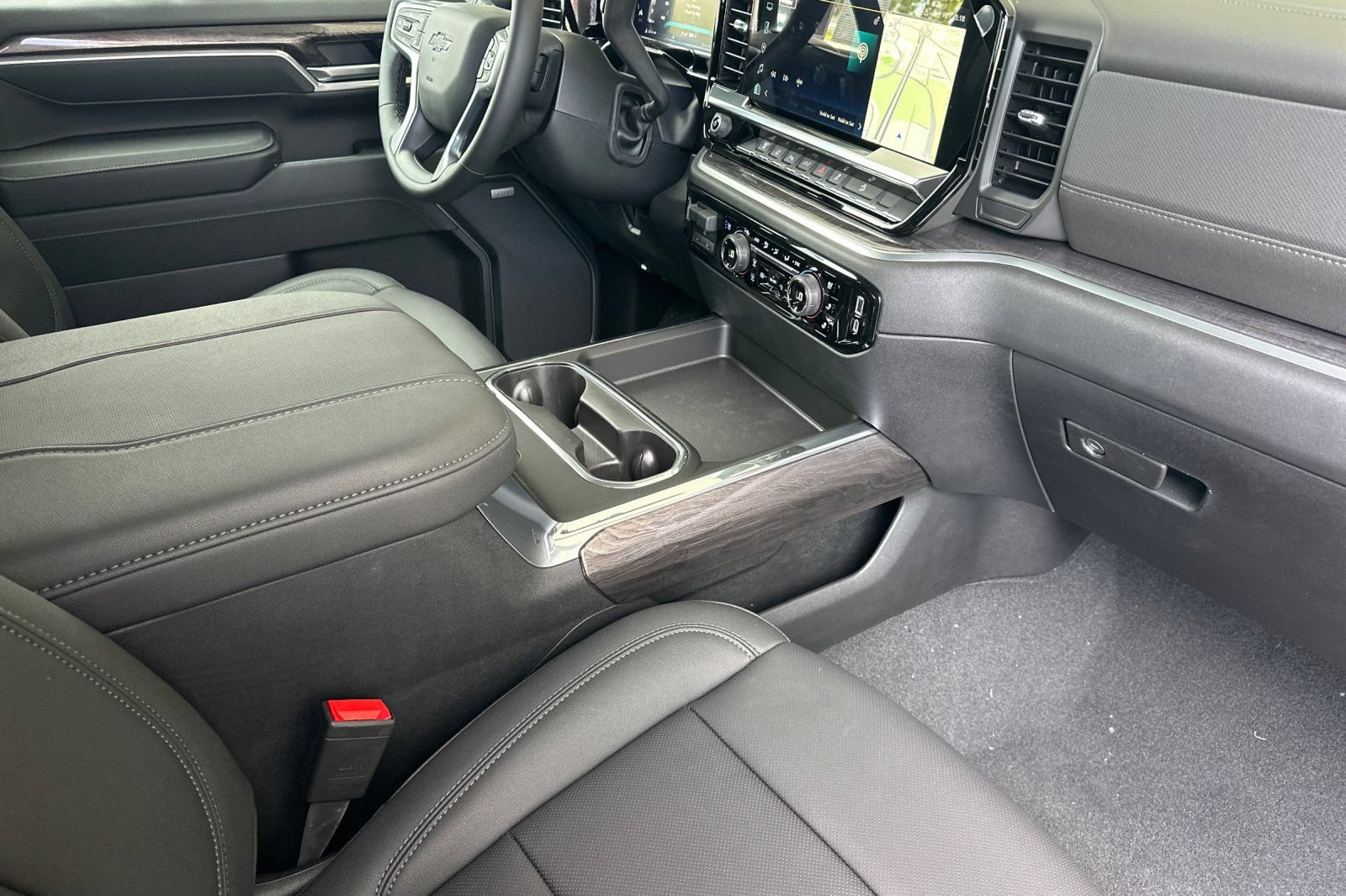 New 2026 Chevrolet Silverado 2500 LTZ w/ Trail Boss Package AWD/4WD image 16