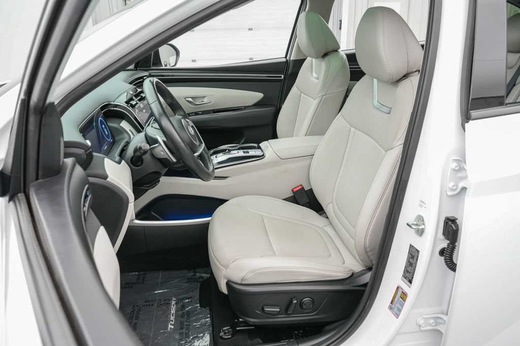 Used 2024 Hyundai Tucson Limited FWD image 11