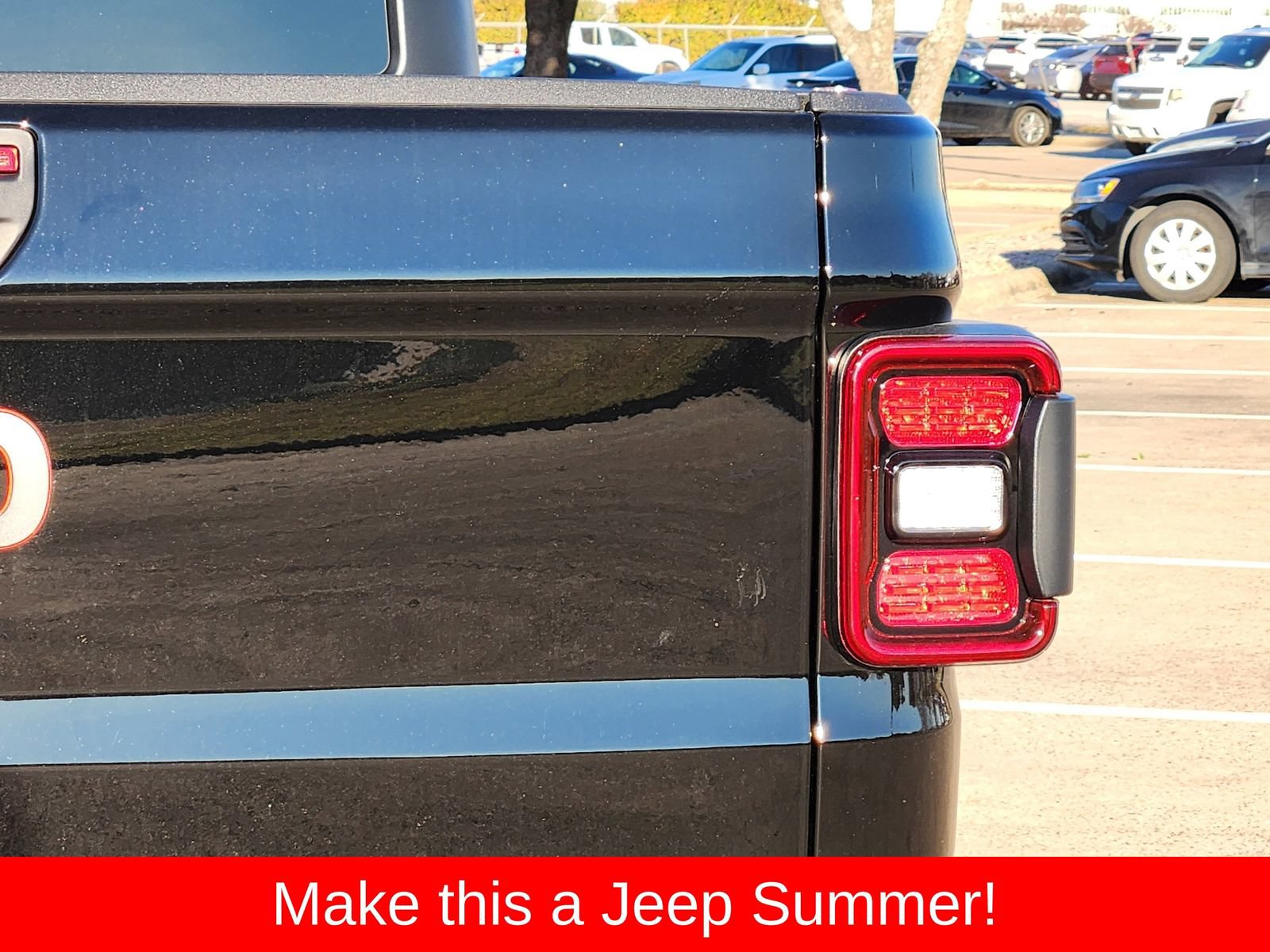 New 2026 Jeep Gladiator Mojave AWD/4WD image 16