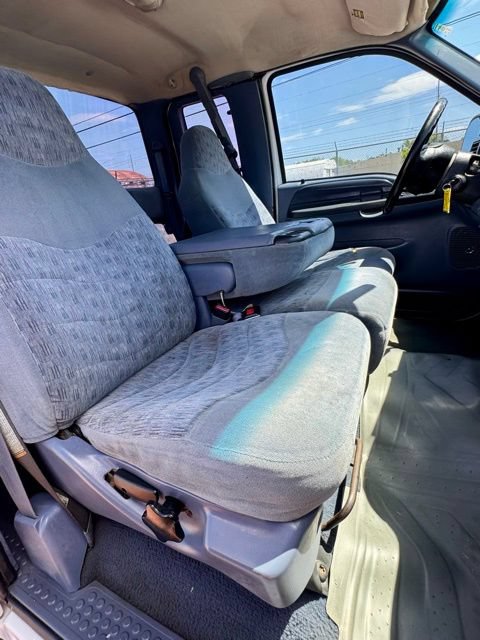 Used 1999 Ford F350 XLT RWD image 14