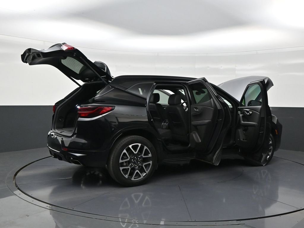Used 2024 Chevrolet Blazer RS w/ Enhanced Convenience Package FWD image 28