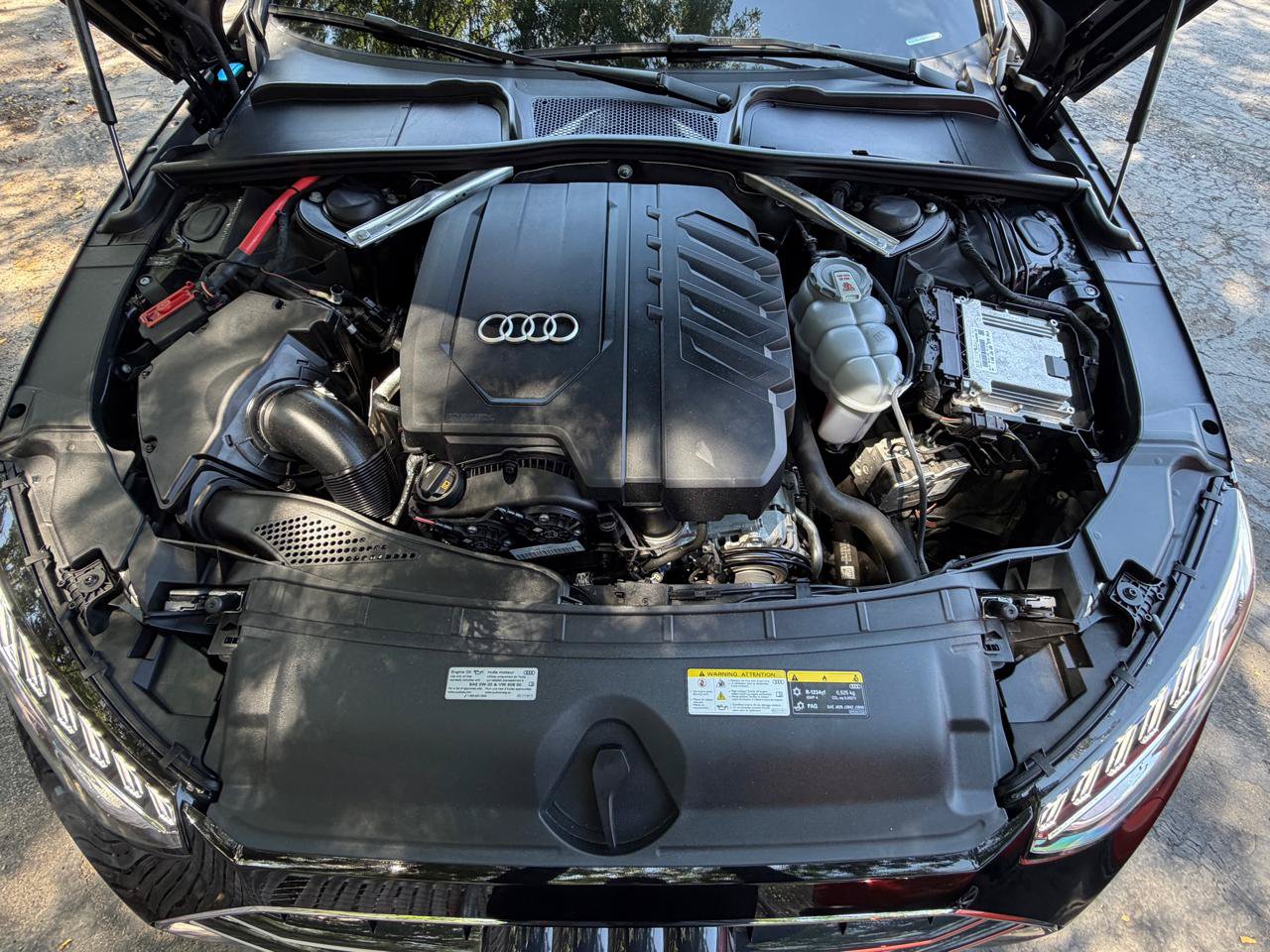 Used 2023 Audi A4 2.0T Premium w/ Convenience Package AWD/4WD image 8