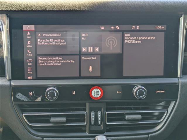 New 2026 Porsche Macan image 17