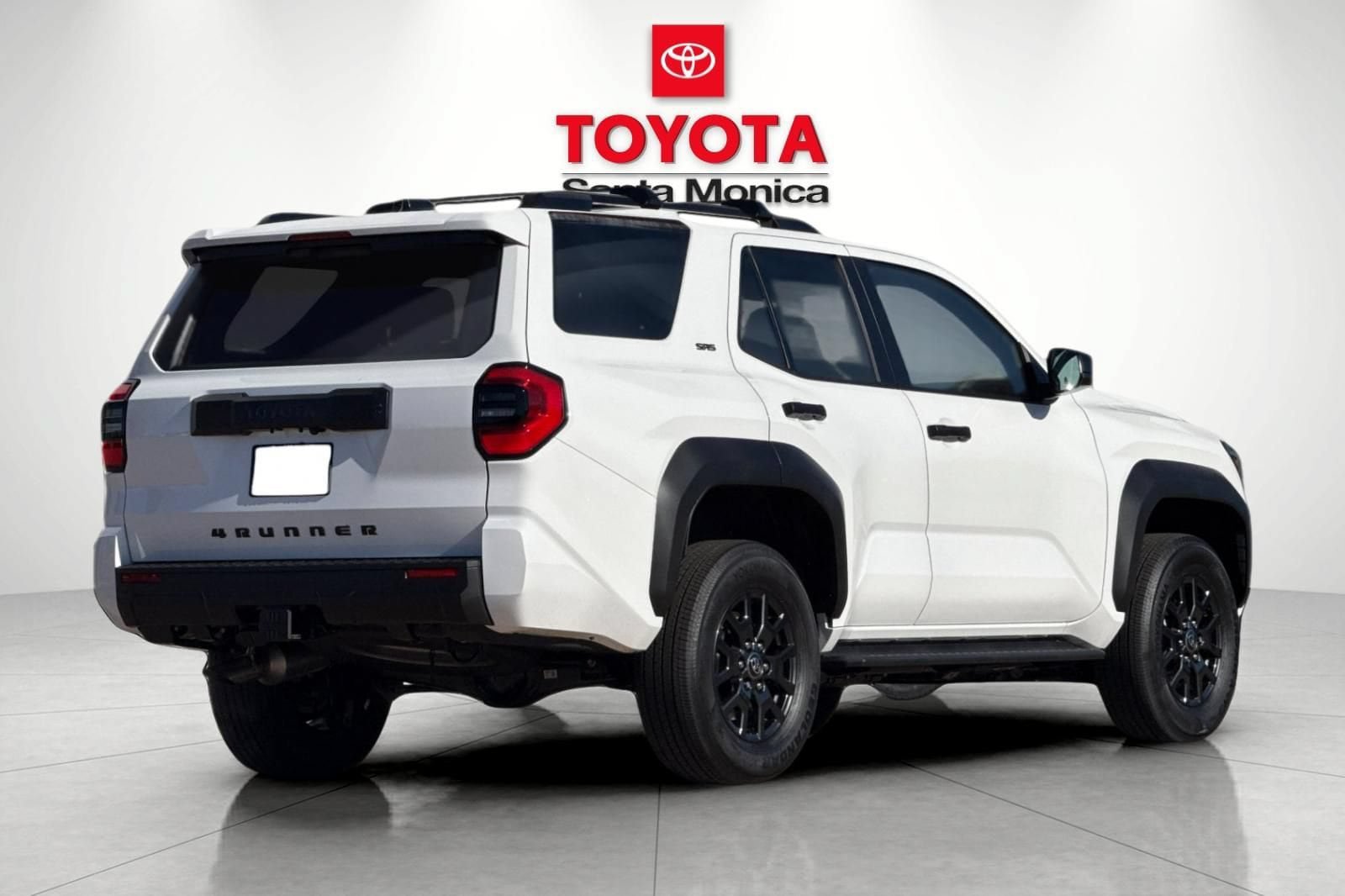 New 2026 Toyota 4Runner SR5 AWD/4WD image 3