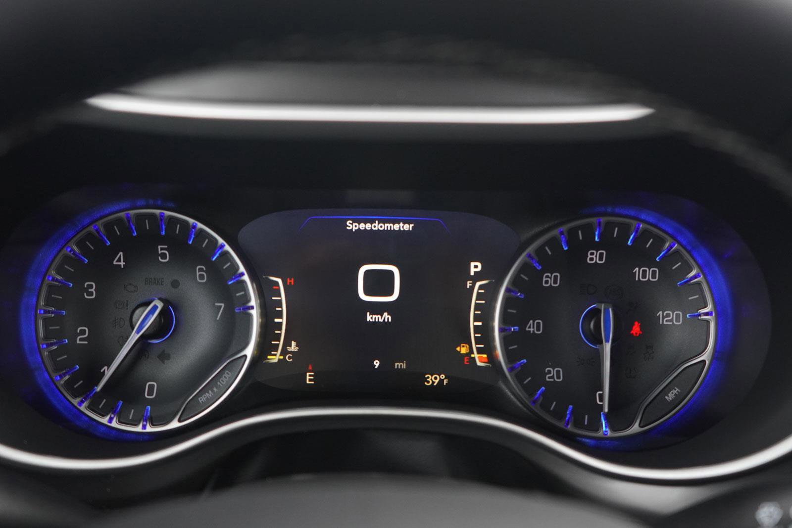 New 2026 Chrysler Pacifica Select w/ S Appearance Package image 17