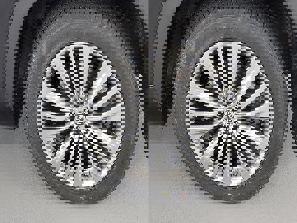 Used 2022 Toyota Highlander Platinum image 13