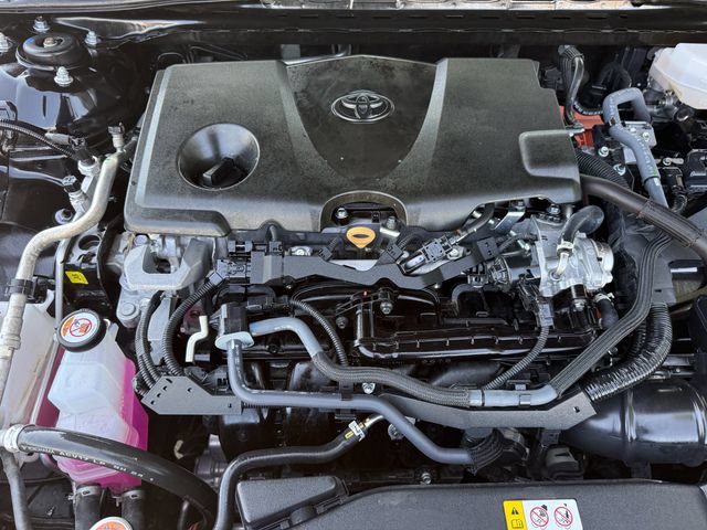 Used 2025 Toyota Camry SE FWD image 34