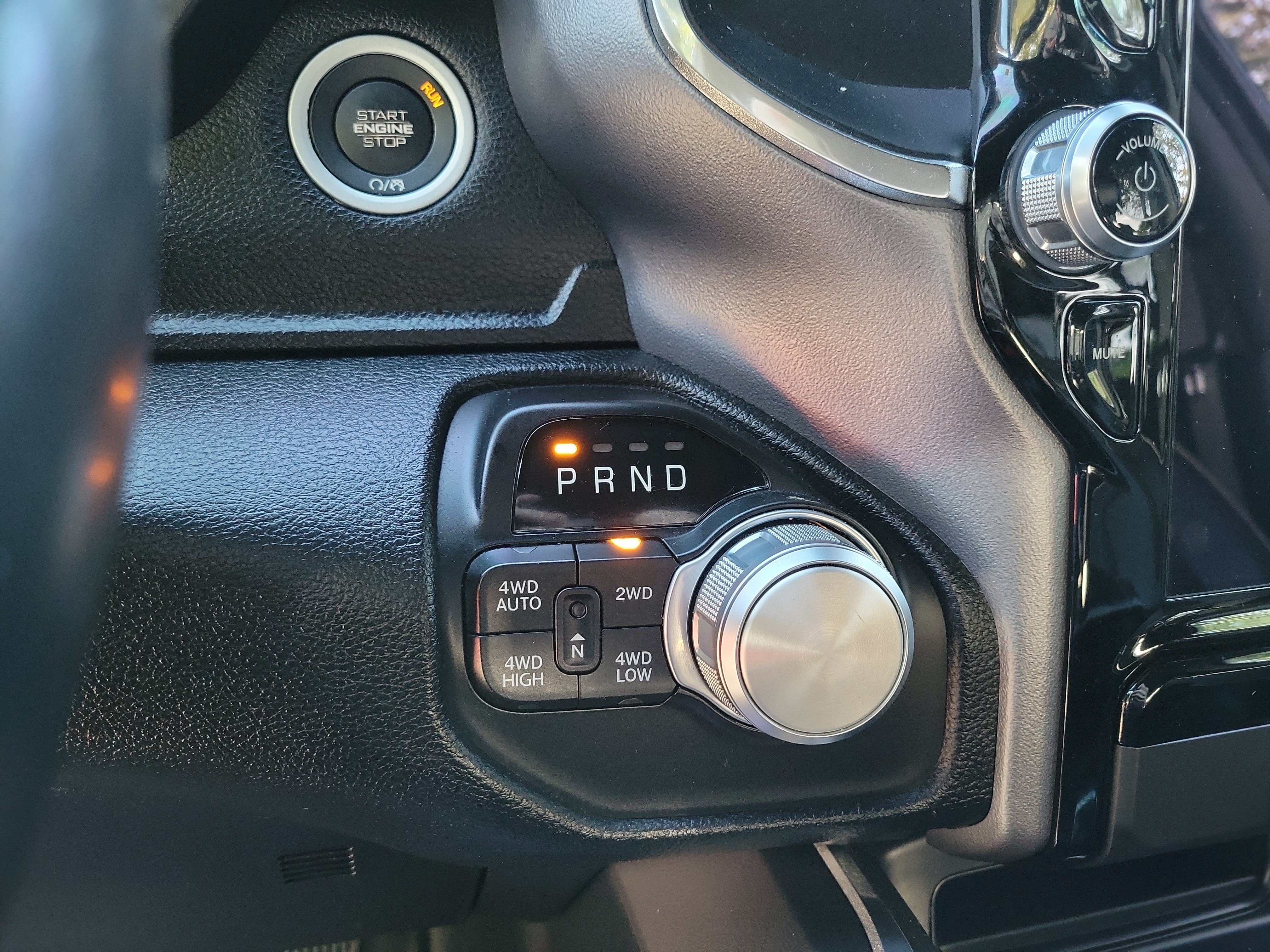 Certified 2022 RAM 1500 Laramie AWD/4WD image 19