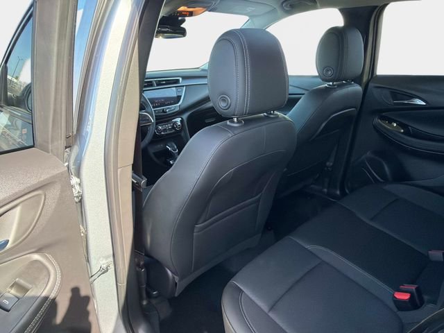 Used 2023 Buick Encore GX Select image 14