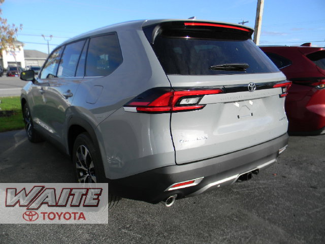 New 2026 Toyota Grand Highlander AWD Hybrid image 5