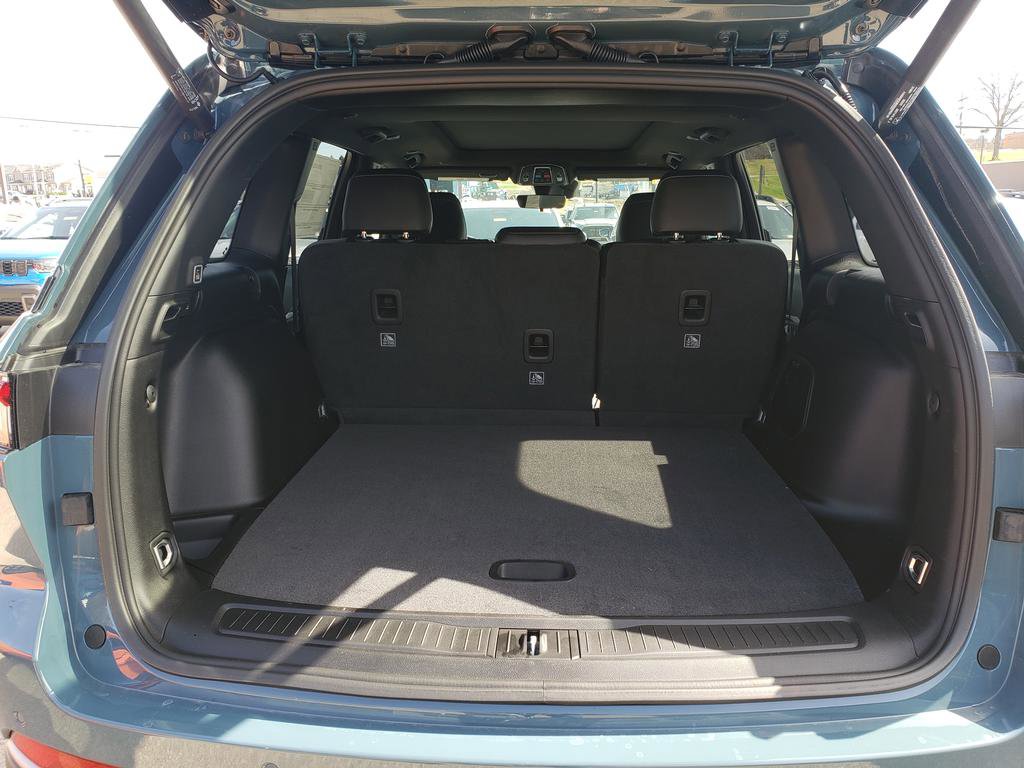 New 2026 Jeep Grand Cherokee Limited image 4