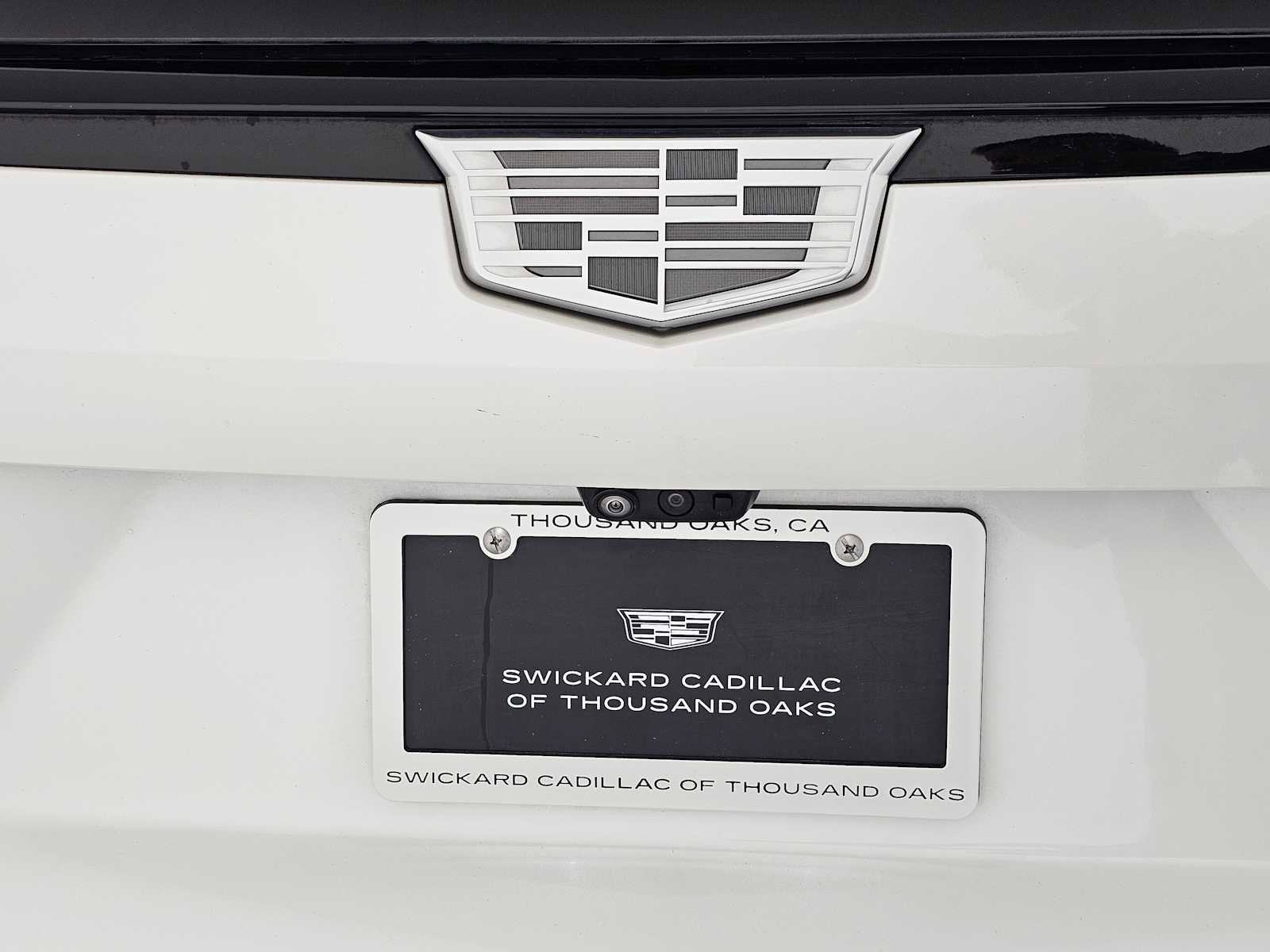 Used 2023 Cadillac Escalade Sport Platinum w/ LPO, ONYX Package image 15