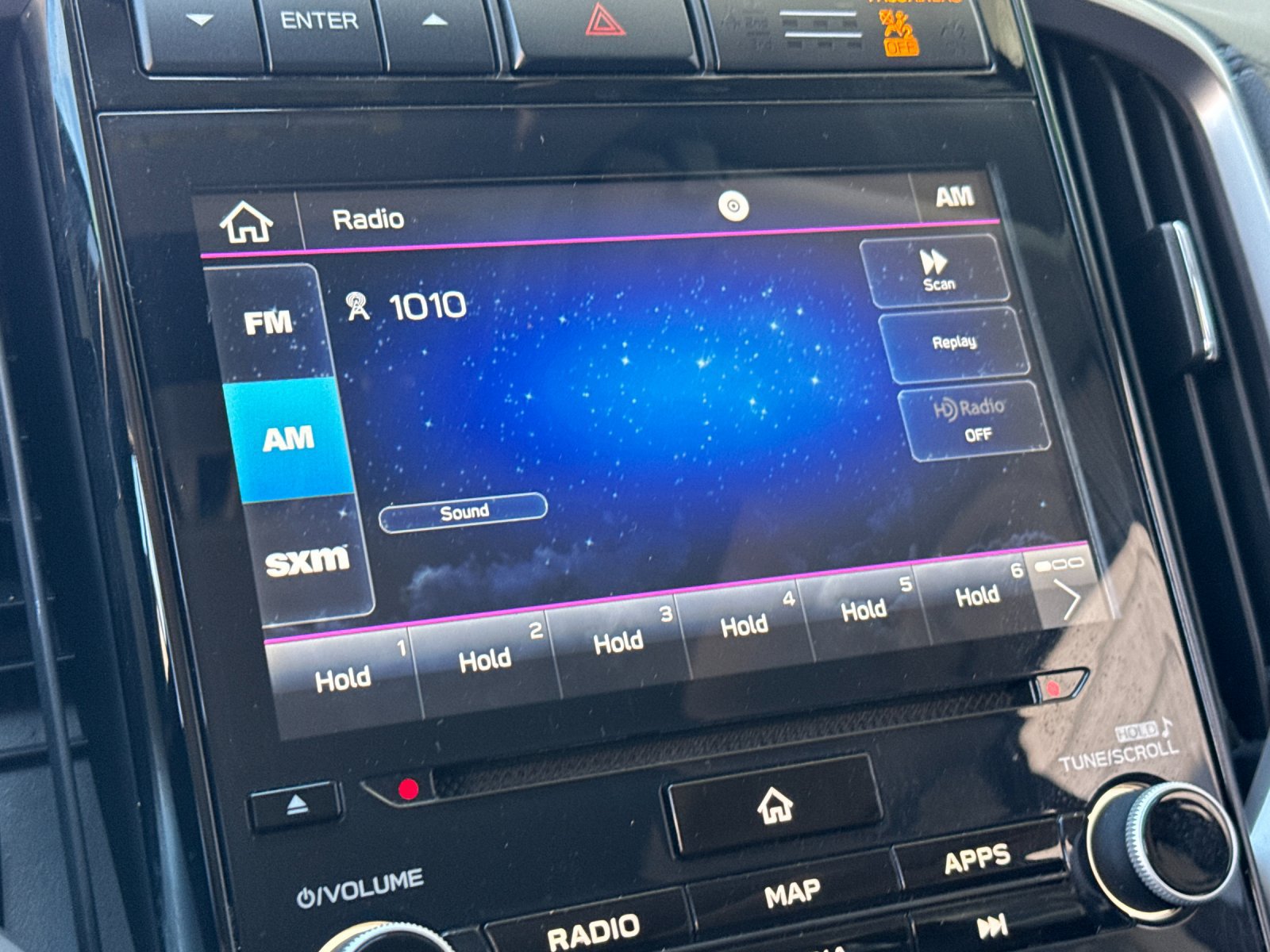 Used 2022 Subaru Ascent Limited w/ Technology Package AWD/4WD image 17