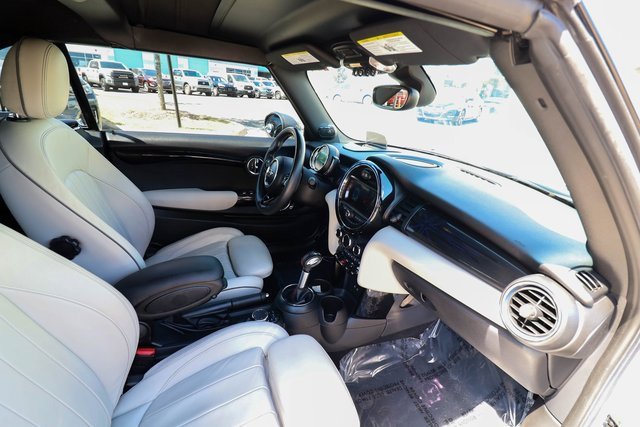 Used 2019 MINI Cooper S image 42
