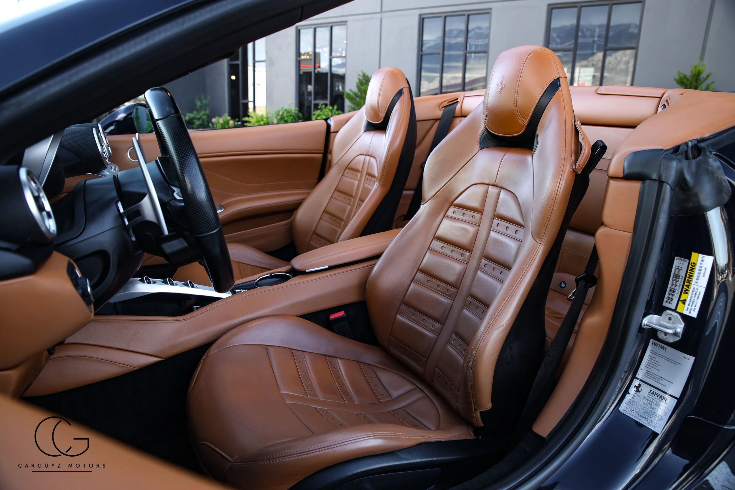Used 2016 Ferrari California T RWD image 18