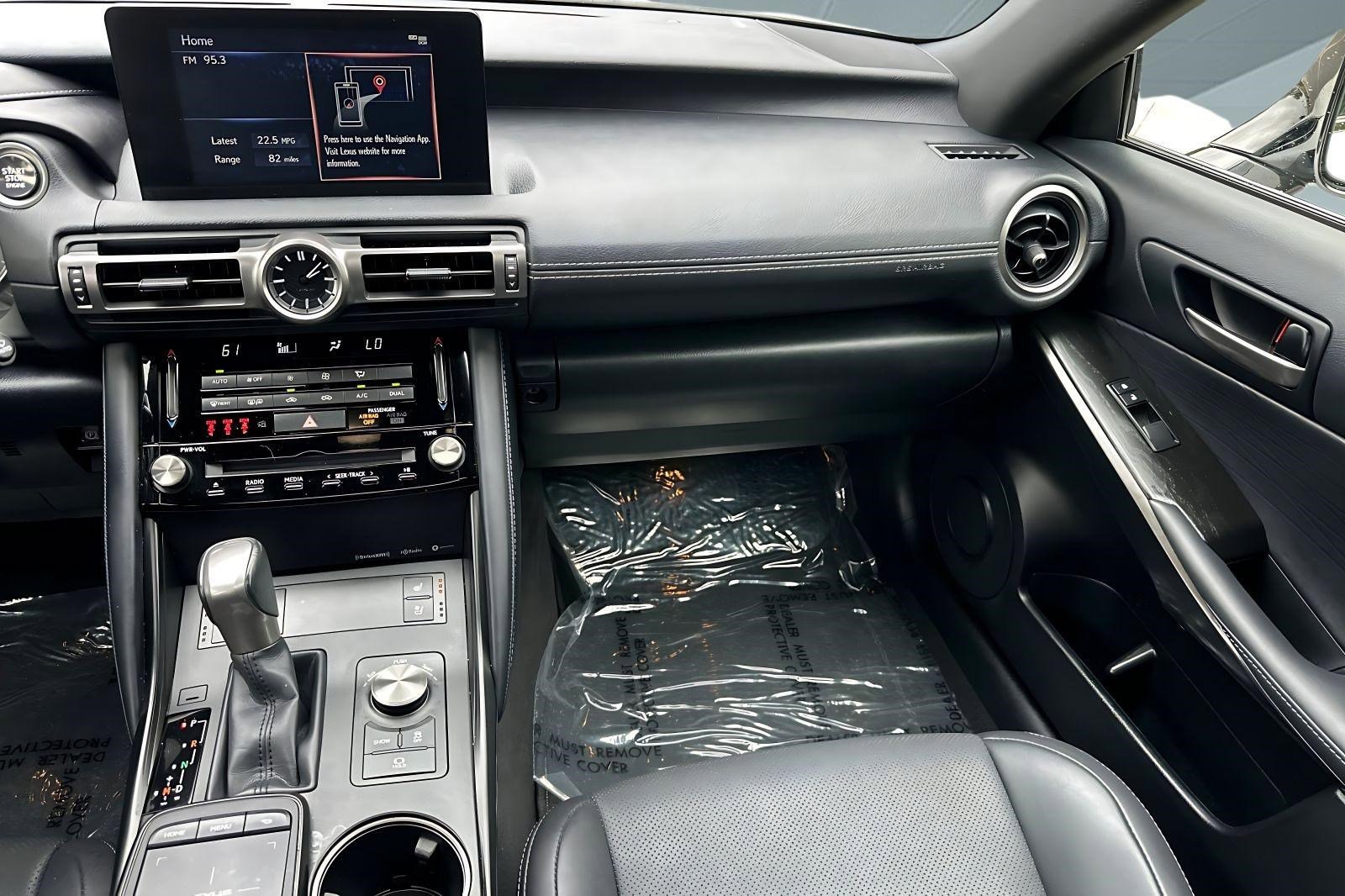 Certified 2022 Lexus IS 300 w/ Premium Package RWD image 29