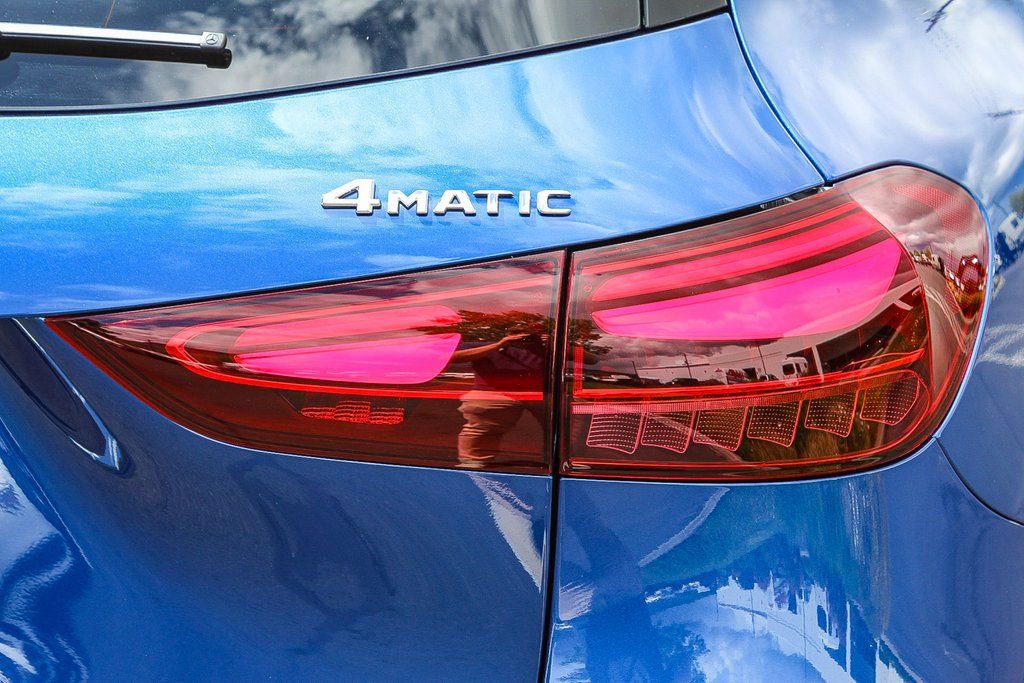 Used 2024 Mercedes-Benz GLA 250 4MATIC image 12