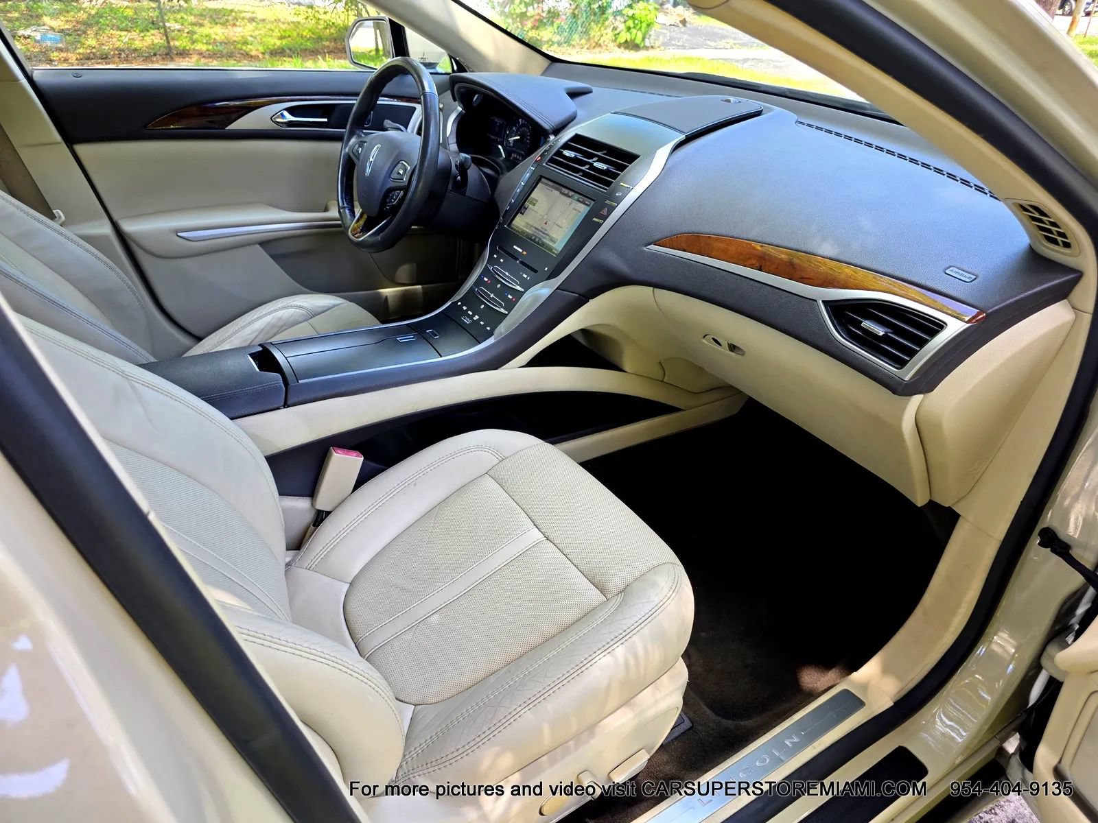 Used 2014 Lincoln MKZ Hybrid w/ Equipment Group 202A Reserve FWD image 6