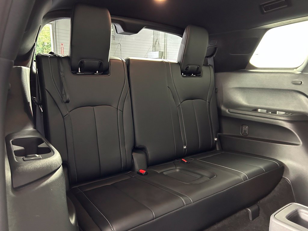 Used 2023 INFINITI QX60 Autograph w/ Cargo Package AWD/4WD image 14