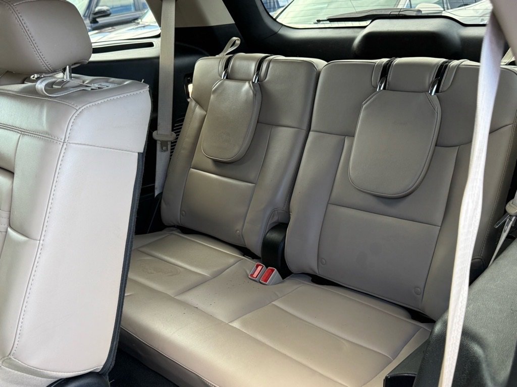 Certified 2022 Ford Explorer XLT w/ Equipment Group 202A image 14