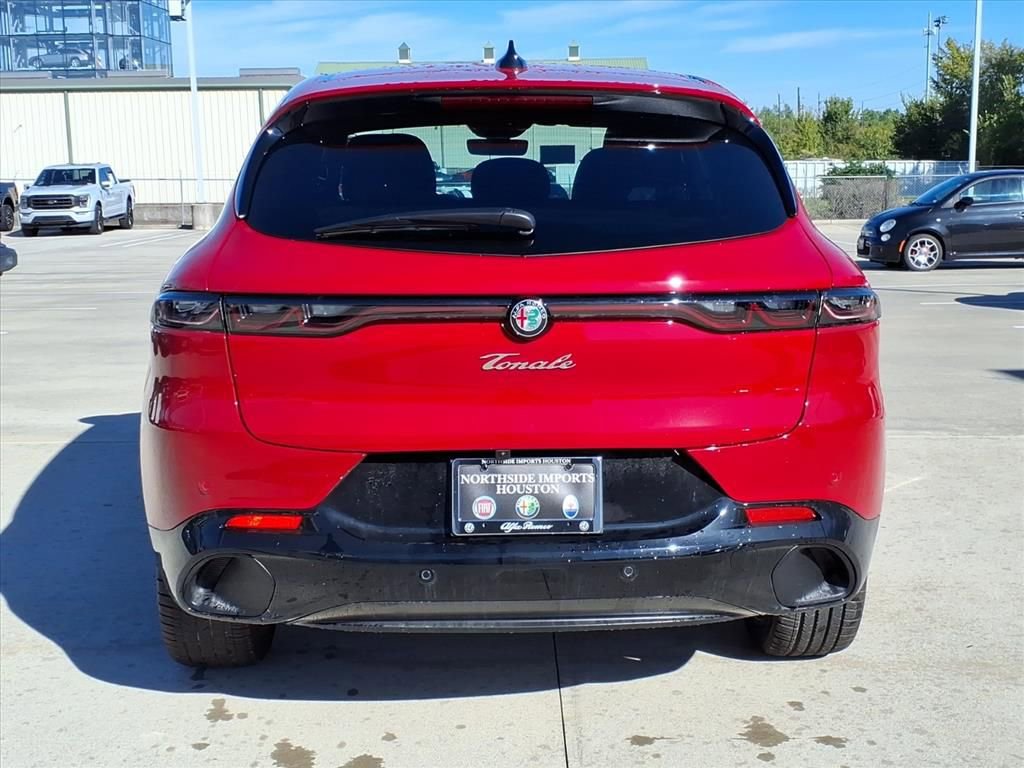 New 2025 Alfa Romeo Tonale AWD/4WD image 8