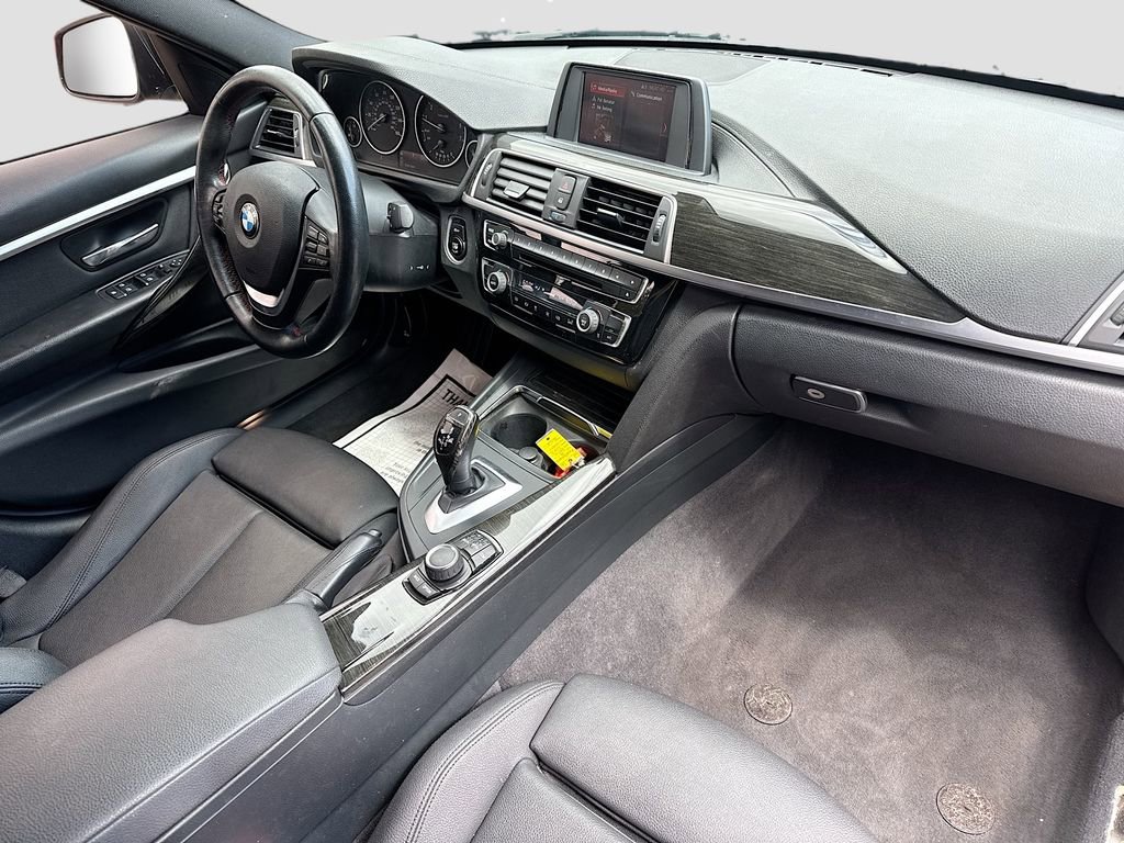 Used 2018 BMW 330i Sedan RWD image 31