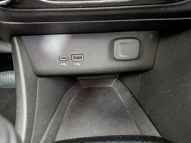 Used 2024 Buick Encore GX Preferred w/ Comfort Package FWD image 9