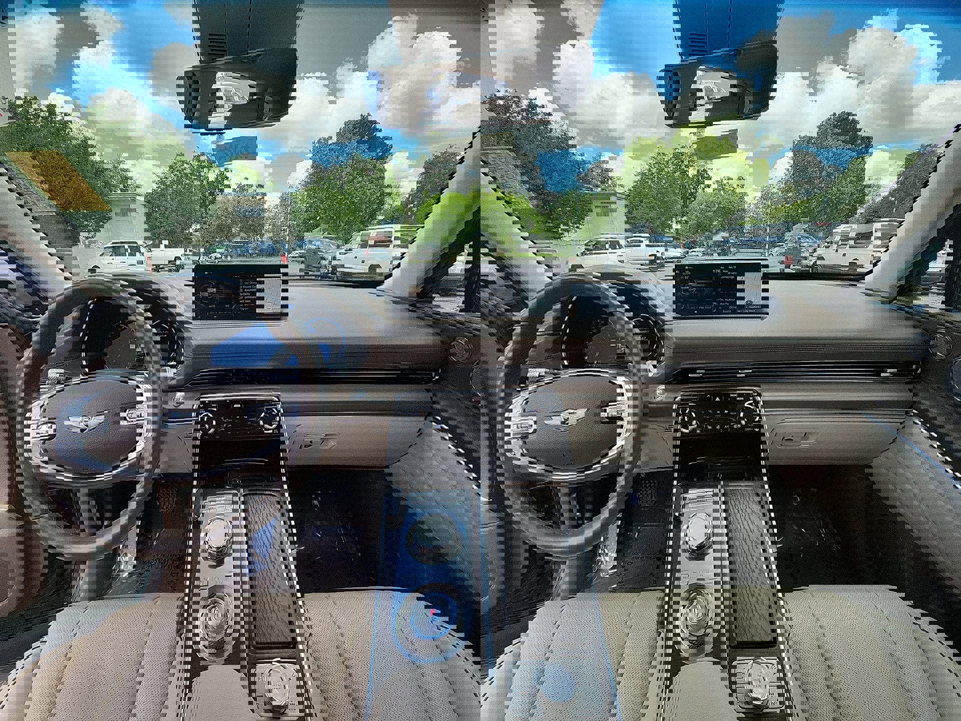 Used 2023 Genesis GV80 2.5T w/ Prestige 20" Package AWD/4WD image 27