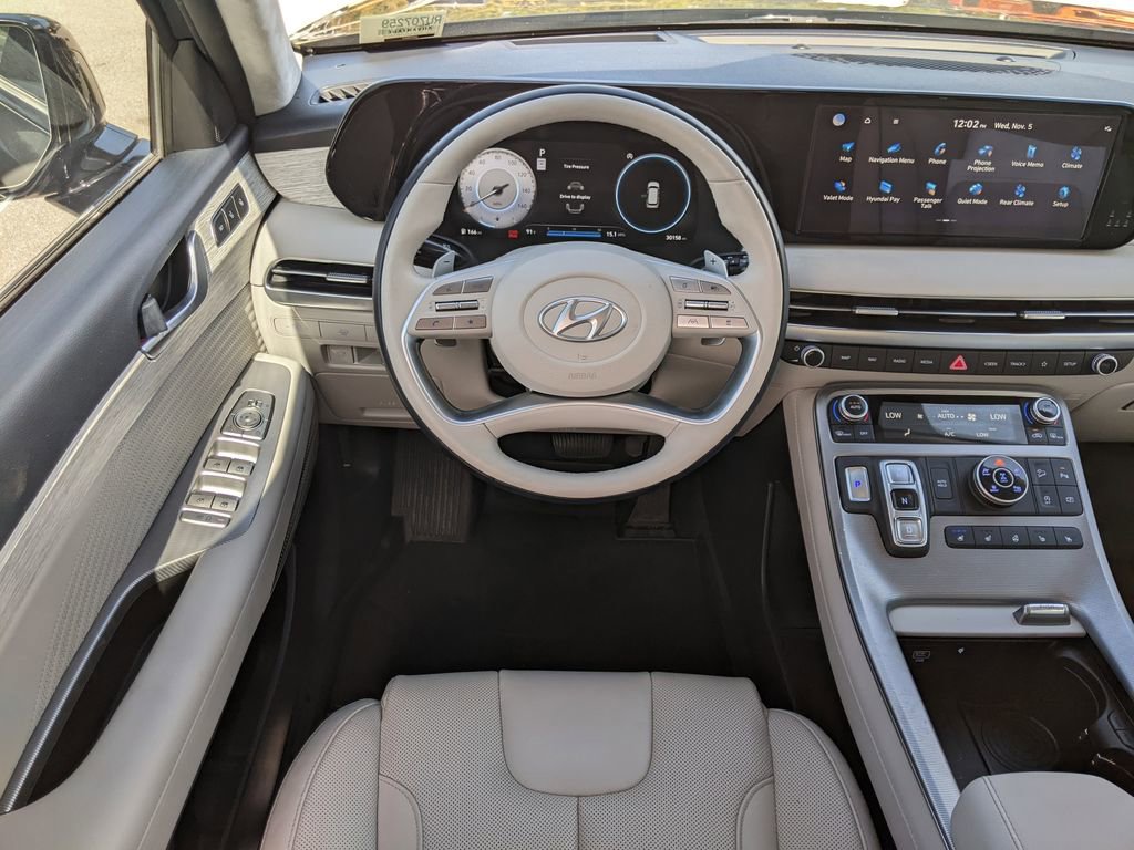 Used 2024 Hyundai Palisade Calligraphy image 14