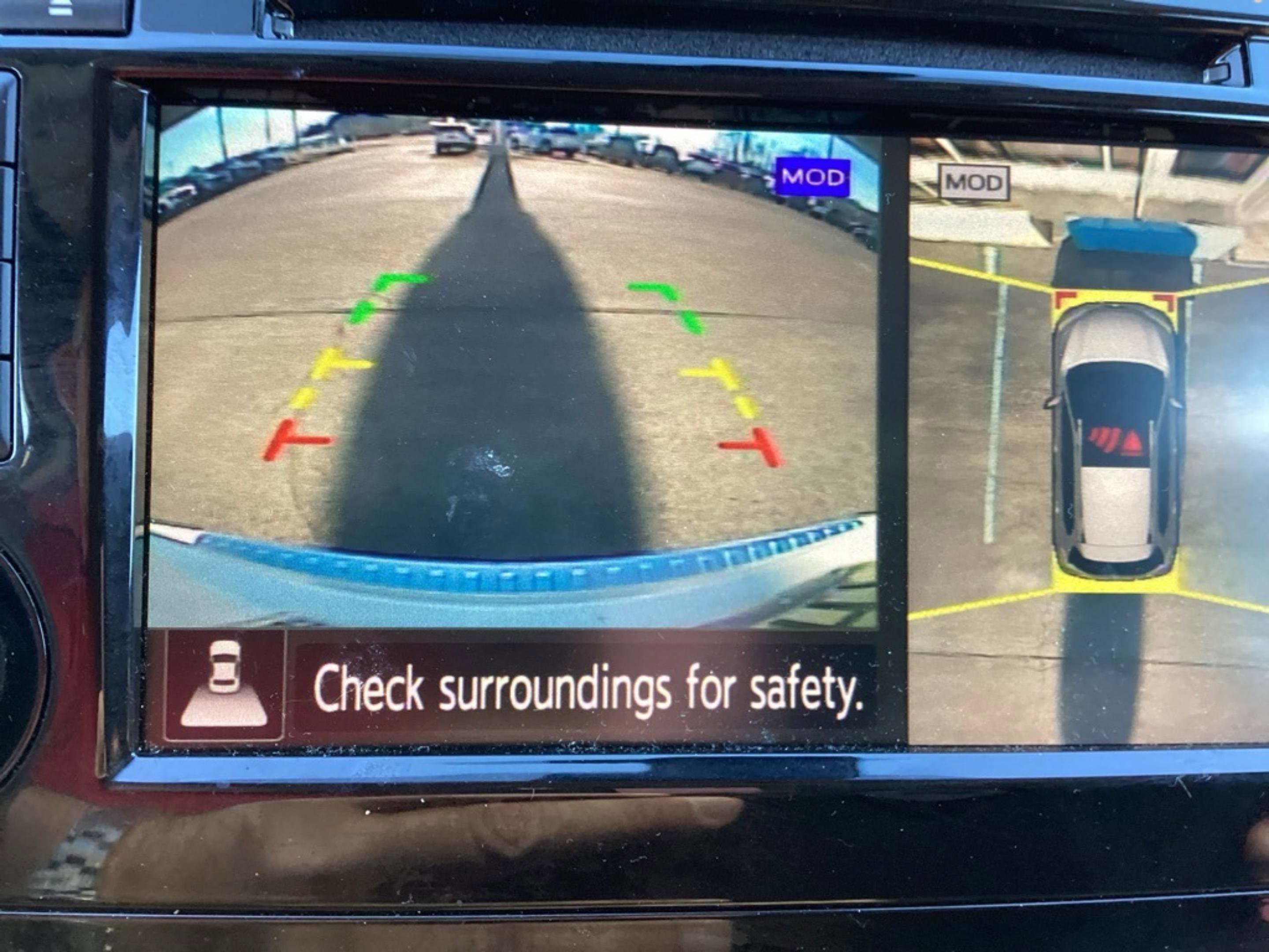 Used 2019 Nissan Rogue SV w/ Premium Package image 18