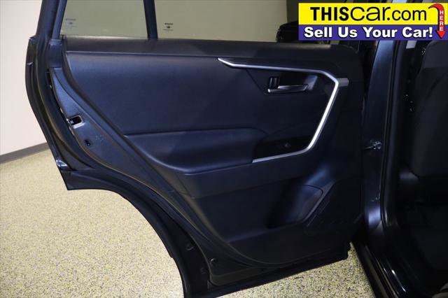Used 2021 Toyota RAV4 XLE w/ Convenience Package image 26