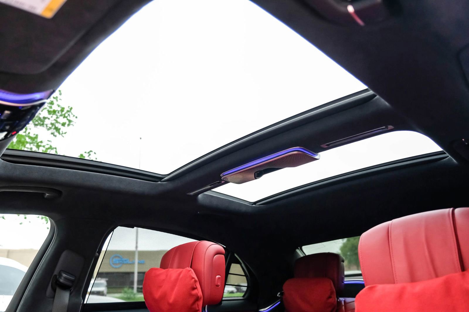 Used 2022 Mercedes-Benz S 580 4MATIC Sedan image 4