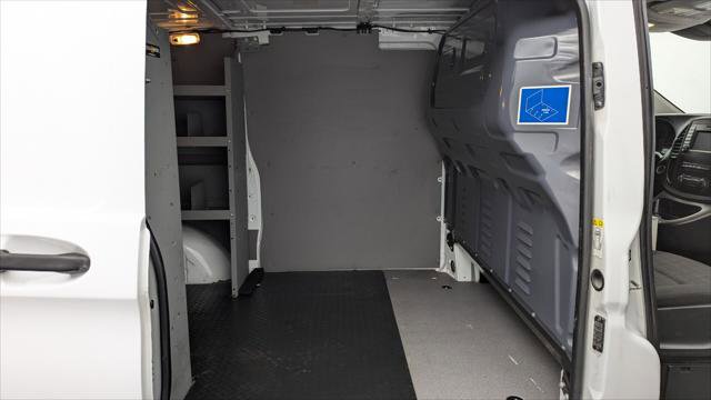 Used 2016 Mercedes-Benz Metris w/ Eco Stop/Start Package image 11