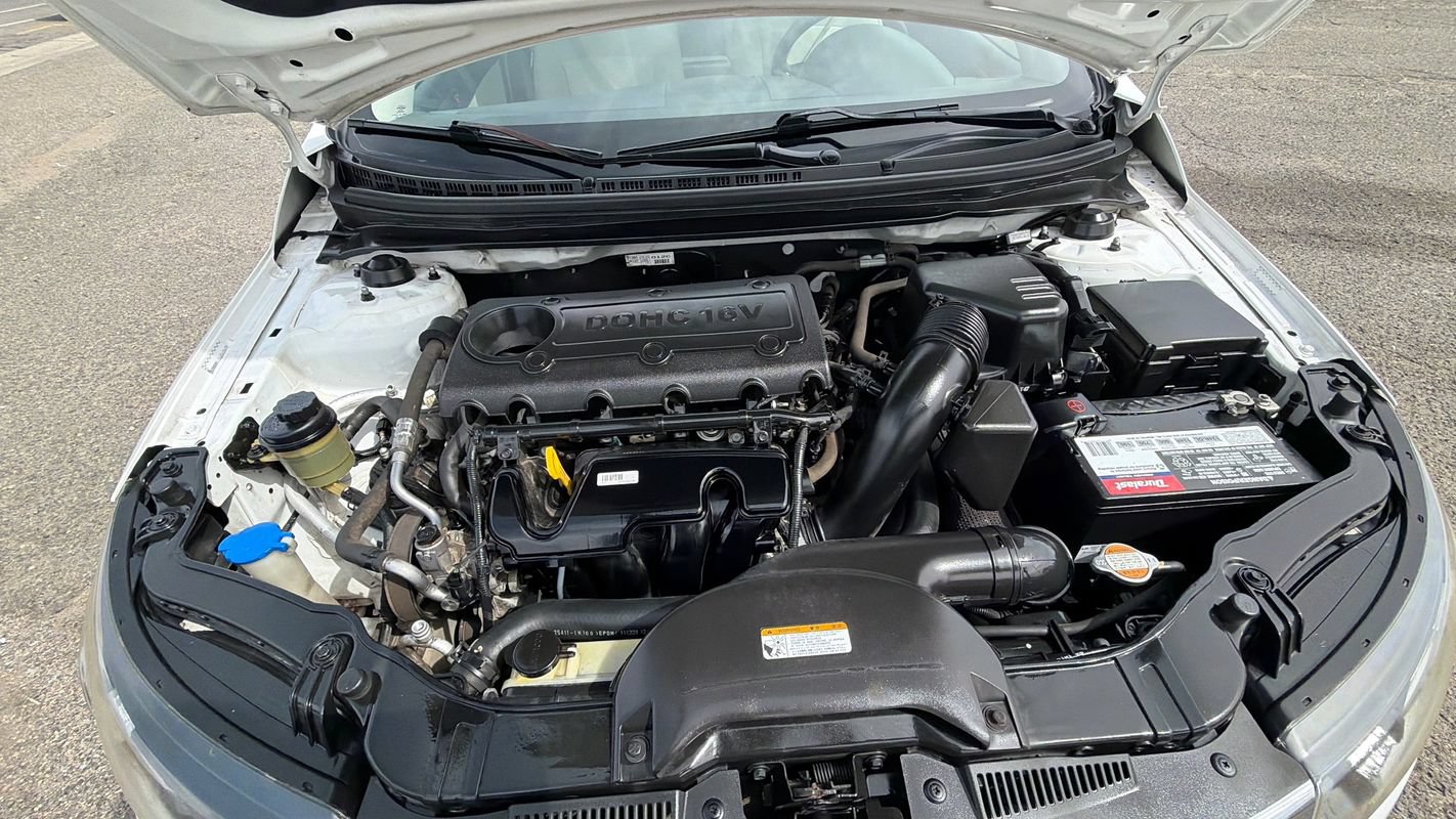 Used 2012 Kia Forte EX FWD image 19