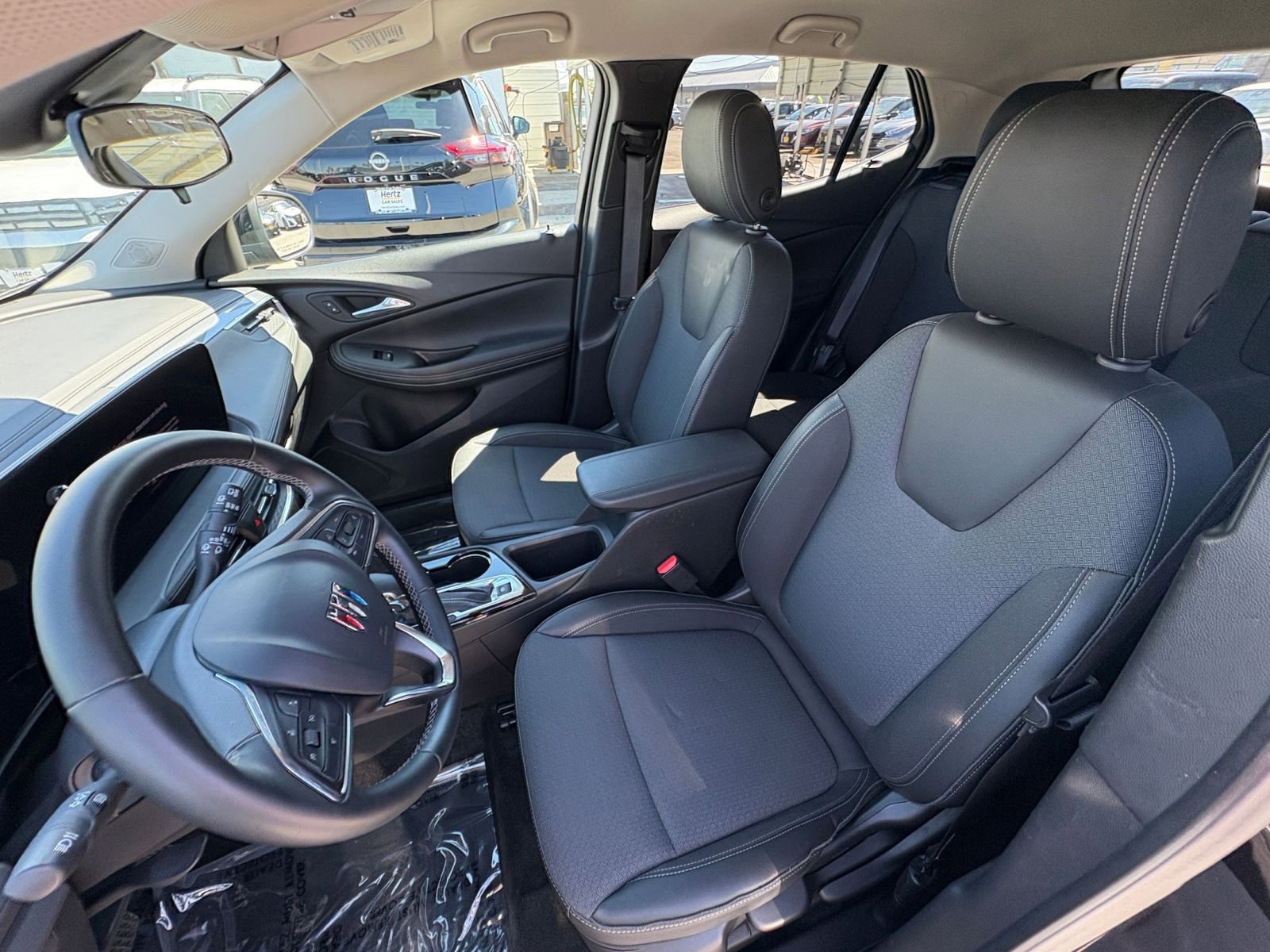Used 2025 Buick Encore GX Preferred FWD image 35