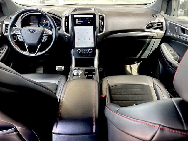 Used 2024 Ford Edge ST-Line image 11