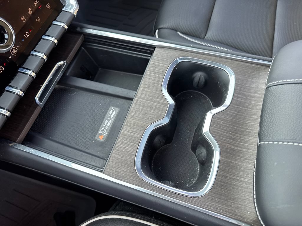 Used 2025 GMC Acadia Denali FWD image 20