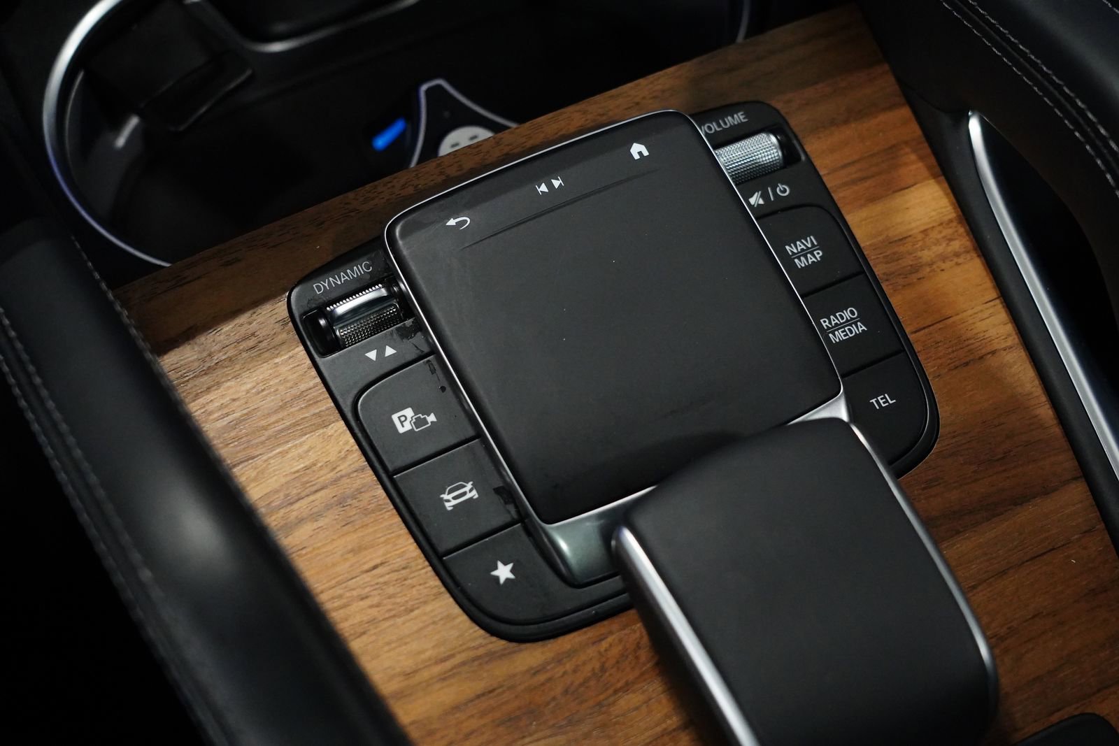 Certified 2024 Mercedes-Benz GLS 580 4MATIC image 28